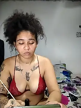 Snapshot of Vale_Nikol21 chatting on November 22, 2025, 1:48 am Vale Nikol21 online show from November 22, 2025, 1:48 am