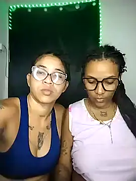 Snapshot of Vale_Nikol21 chatting on March 14, 2026, 12:17 am Vale Nikol21 online show from March 14, 2026, 12:17 am