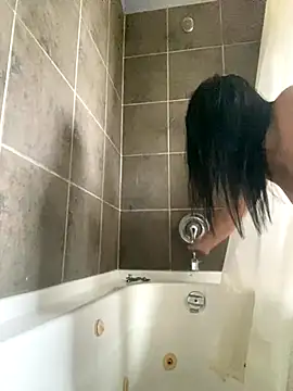 starsaligned online show from November 16, 2025, 5:40 pm