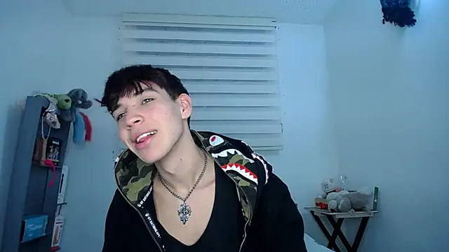 lucky stricke online show from October 18, 2025, 3:20 am