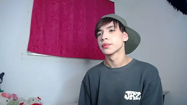 lucky stricke online show from November 8, 2025, 4:23 am