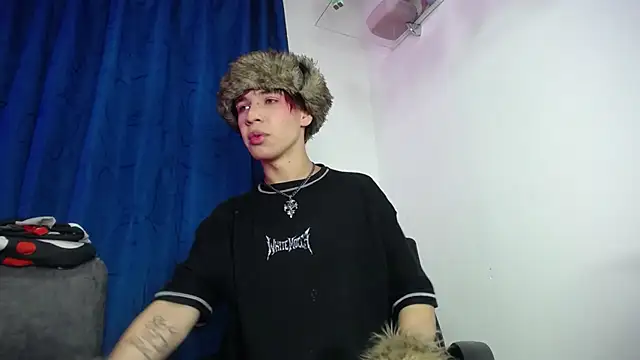 lucky stricke online show from February 25, 2026, 4:44 am