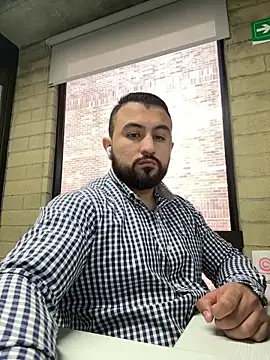 Snapshot of DoctorArabe3 chatting on October 14, 2025, 2:07 pm DoctorArabe3 online show from October 14, 2025, 2:07 pm