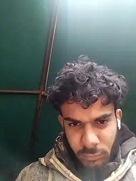 Snapshot of ParousFlow chatting on January 17, 2026, 4:43 pm ParousFlow online show from January 17, 2026, 4:43 pm