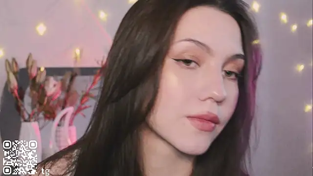 KendalHottt online show from November 13, 2025, 6:12 am