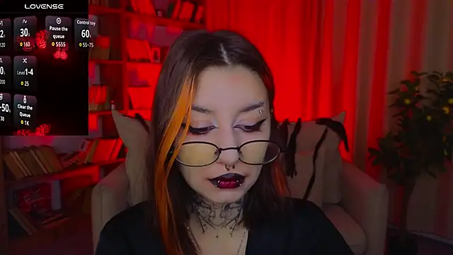 Mistress  Marcelline online show from April 12, 2026, 1:21 am