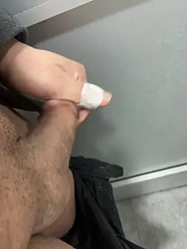 KAZANOVAA online show from April 1, 2026, 2:14 pm