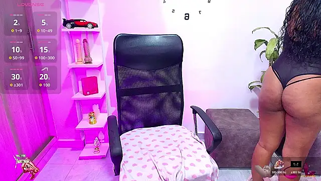 Snapshot of sharlottxl chatting on March 15, 2026, 2:50 am sharlottxl online show from March 15, 2026, 2:50 am