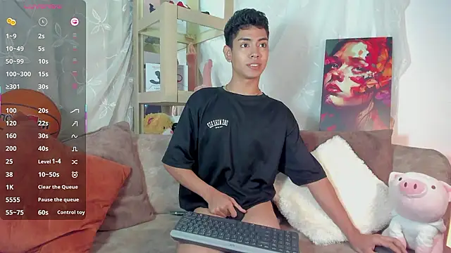 LoganTwink18 online show from March 28, 2026, 12:27 pm