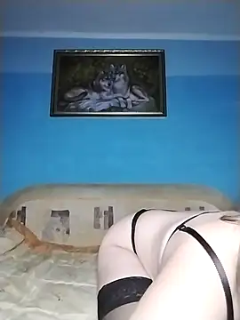 Viktoriia27 online show from November 26, 2025, 4:41 pm