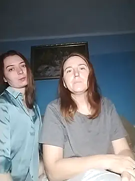 Viktoriia27 online show from December 1, 2025, 6:35 pm