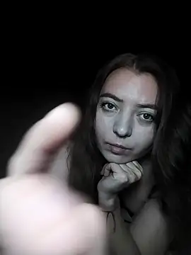 Viktoriia27 online show from May 20, 2026, 7:31 pm