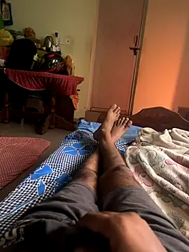 Snapshot of kissyou__89 chatting on October 18, 2025, 4:15 am kissyou 89 online show from October 18, 2025, 4:15 am