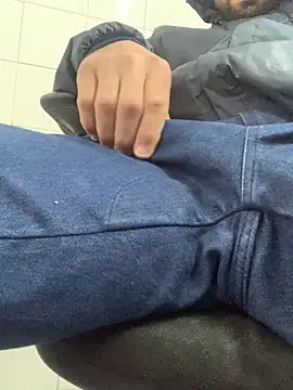 jatesao online show from October 18, 2025, 2:51 pm