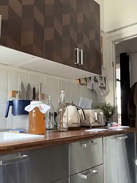 SexyLeon8 online show from December 18, 2024, 10:51 am