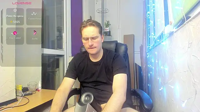 romiosabrino online show from June 10, 2026, 10:30 pm