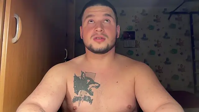 chiraq1945 online show from April 7, 2026, 7:36 pm