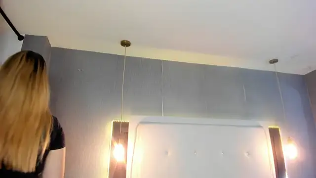 ximenanoah online show from April 7, 2026, 12:49 pm