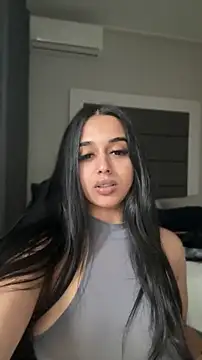LilMisIndianx online show from May 1, 2026, 7:57 am