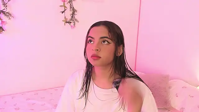 valy shyness online show from October 10, 2025, 8:08 pm