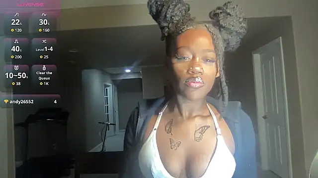 maskedgirl5005 online show from September 16, 2025, 5:03 pm