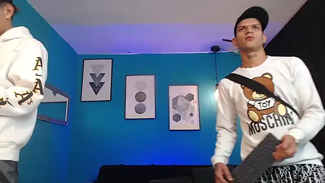 Snapshot of Kings_of_heaven chatting on October 22, 2025, 2:45 am Kings of heaven online show from October 22, 2025, 2:45 am