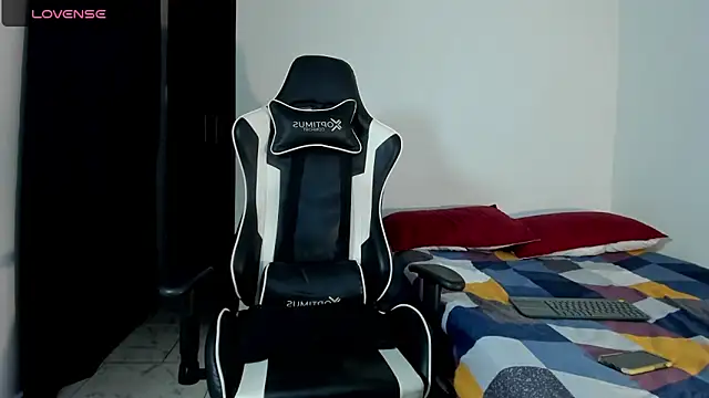 bryan mugn online show from November 30, 2025, 4:16 am