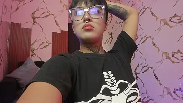 Rebeka-baker online show from November 7, 2025, 12:05 pm