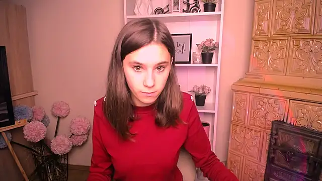 RosaRay  online show from July 9, 2026, 6:17 am
