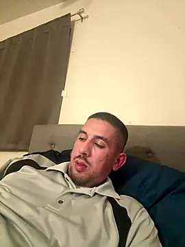 Snapshot of himNIGuys chatting on October 24, 2025, 3:47 am himNIGuys online show from October 24, 2025, 3:47 am