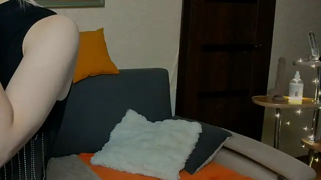 SammySccott online show from November 6, 2025, 9:21 am