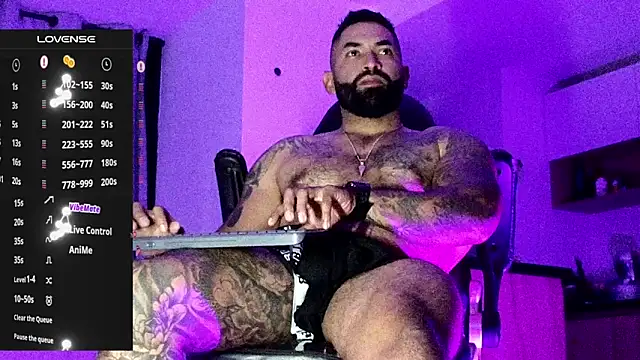 Max-prada online show from February 13, 2026, 2:07 am