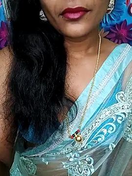 Snapshot of Anu_Reddy_10 chatting on November 7, 2025, 6:41 pm Anu Reddy 10 online show from November 7, 2025, 6:41 pm