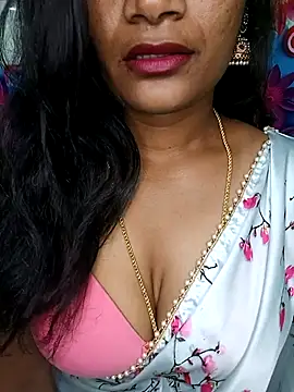 Snapshot of Anu_Reddy_10 chatting on November 8, 2025, 6:51 pm Anu Reddy 10 online show from November 8, 2025, 6:51 pm