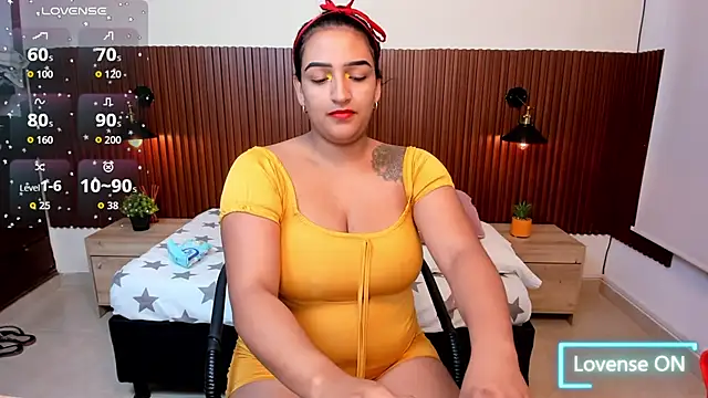 ElectraRose  online show from December 15, 2025, 11:58 am