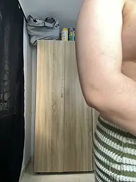 Briana Hottt online show from April 8, 2026, 3:12 pm