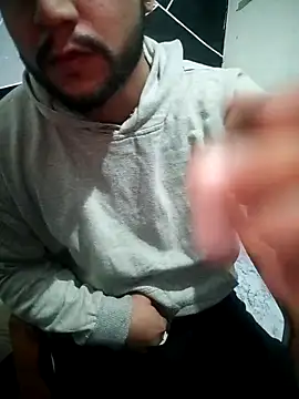 Snapshot of Kartikkartik8595 chatting on November 27, 2025, 9:28 pm Kartikkartik8595 online show from November 27, 2025, 9:28 pm