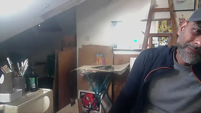 mista sista fista online show from February 24, 2026, 11:52 am