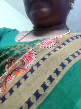 papukurty online show from November 12, 2025, 11:43 am