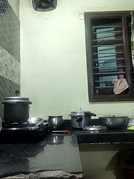 papukurty online show from March 28, 2026, 1:22 pm