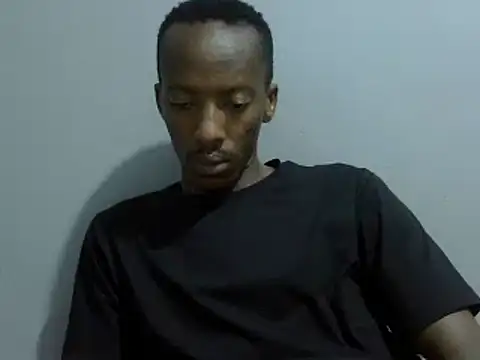 Snapshot of shadez94 chatting on September 9, 2025, 7:57 pm shadez94 online show from September 9, 2025, 7:57 pm