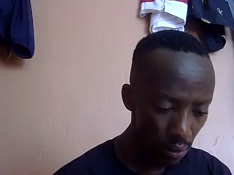 Snapshot of shadez94 chatting on September 18, 2025, 6:59 am shadez94 online show from September 18, 2025, 6:59 am