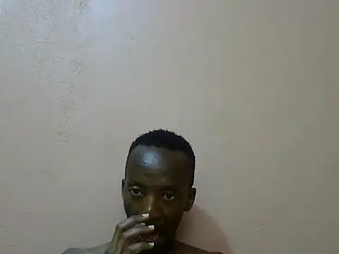 Snapshot of shadez94 chatting on October 5, 2025, 7:28 am shadez94 online show from October 5, 2025, 7:28 am