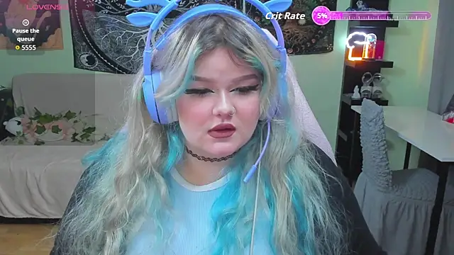  CandyM1lky  online show from November 29, 2025, 7:00 am