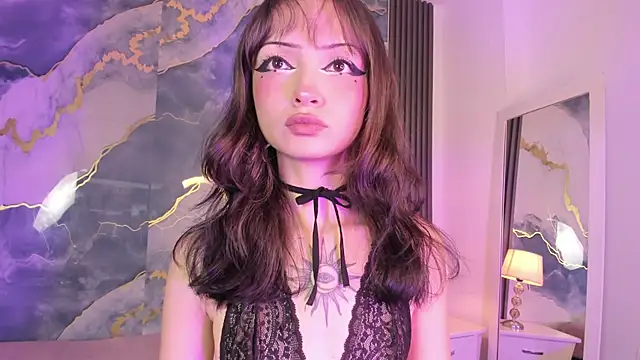 MaddieStark online show from June 3, 2026, 1:25 pm