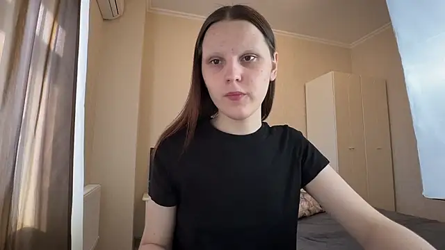 vertul1ana online show from May 27, 2026, 2:03 pm