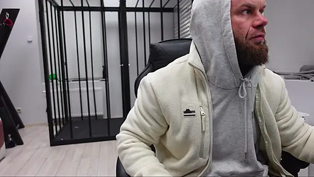 Stewart Barnz online show from October 10, 2025, 2:21 am