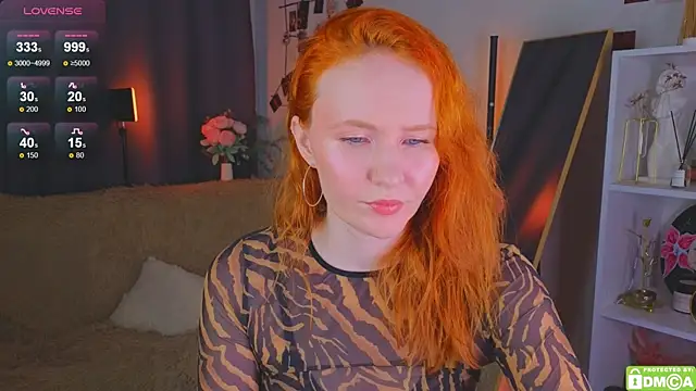 JoyceJones online show from November 23, 2025, 8:19 pm