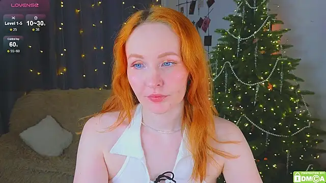JoyceJones online show from December 15, 2025, 8:13 pm