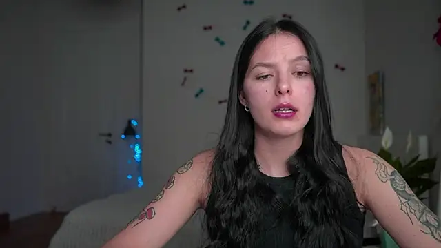 EwelynScott online show from January 18, 2026, 9:51 pm